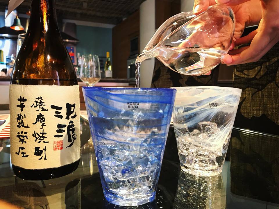 焼酎の美味しい飲み方とお酒好きな方にこそ使ってほしいおすすめのグラス