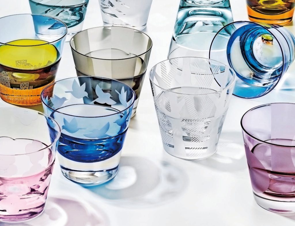 スガハラの定番グラスに模様が入って新登場 豊富なバリエーションの リワーク シリーズ