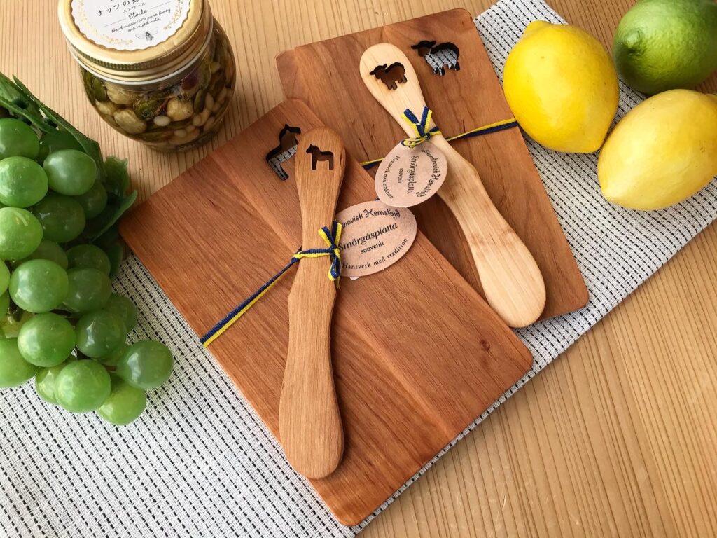 木製カッティングボードでオシャレな食卓 北欧生まれのスカンジナビアン ヘムスロイド