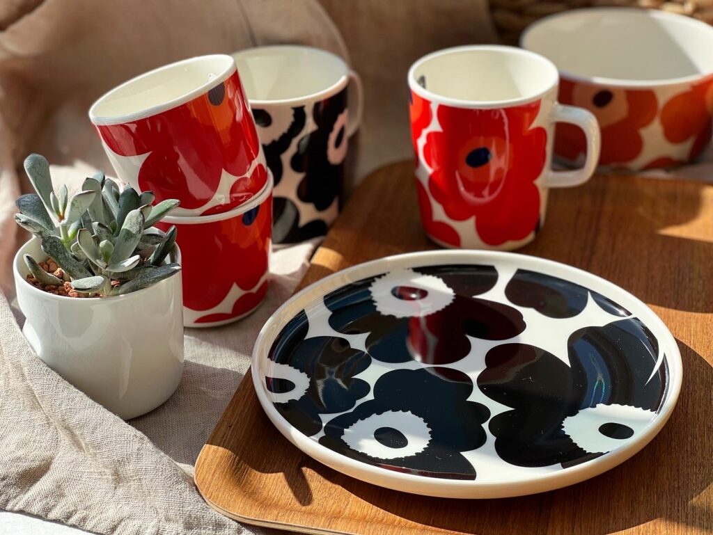 marimekko(マリメッコ)の人気柄♪ウニッコ、シイルトラプータルハの定番マグカップ＆プレート！