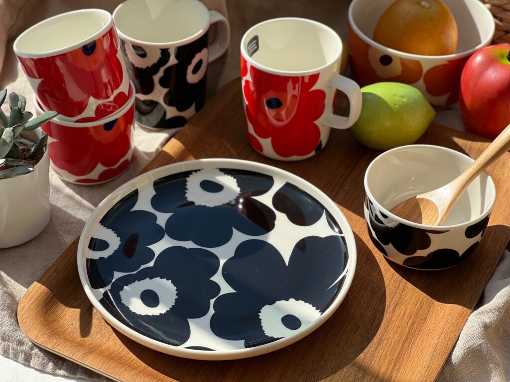 marimekko(マリメッコ)の人気柄♪ウニッコ、シイルトラプータルハの定番マグカップ＆プレート！
