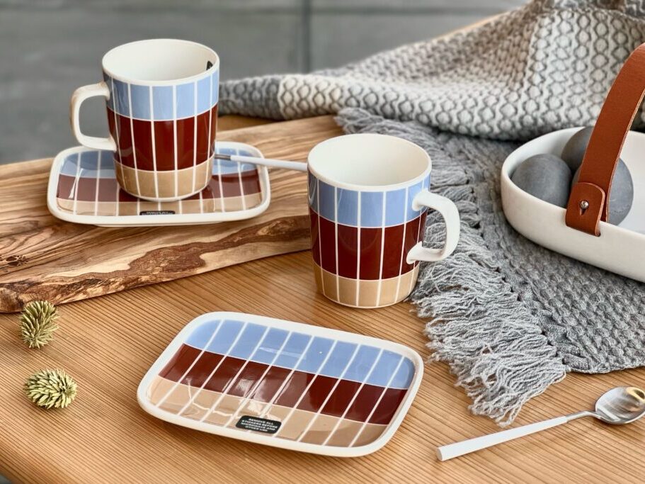 Marimekko クーシコッサ＆ティイリスキヴィ マグカップ&プレート 