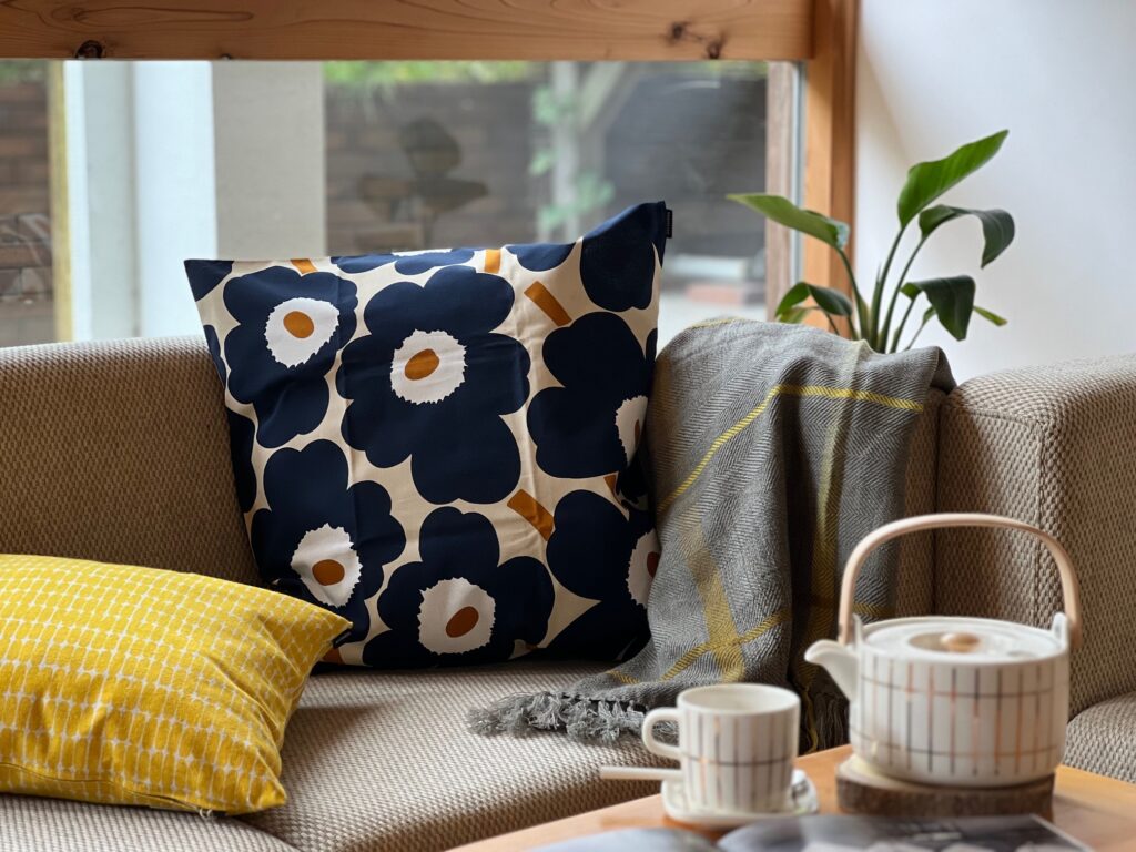 マリメッコ　ミニウニッコ　2024カラー　3色セット