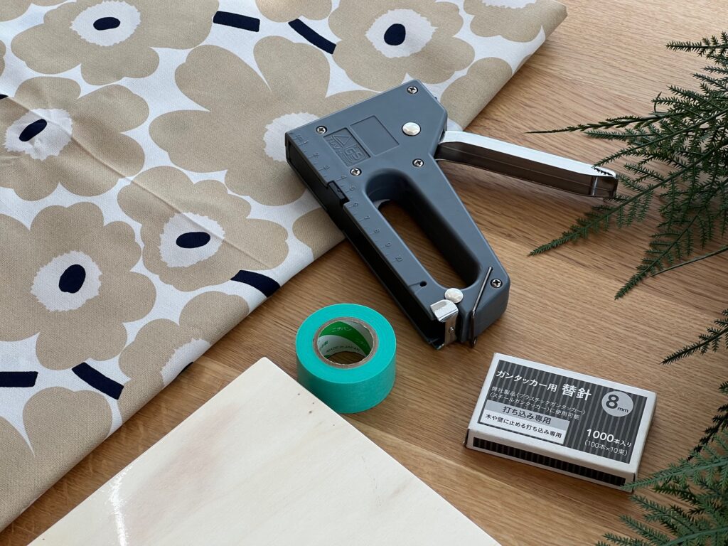 2026年夏のWORKSHOP！マリメッコの生地でファブリックパネルを手作り 